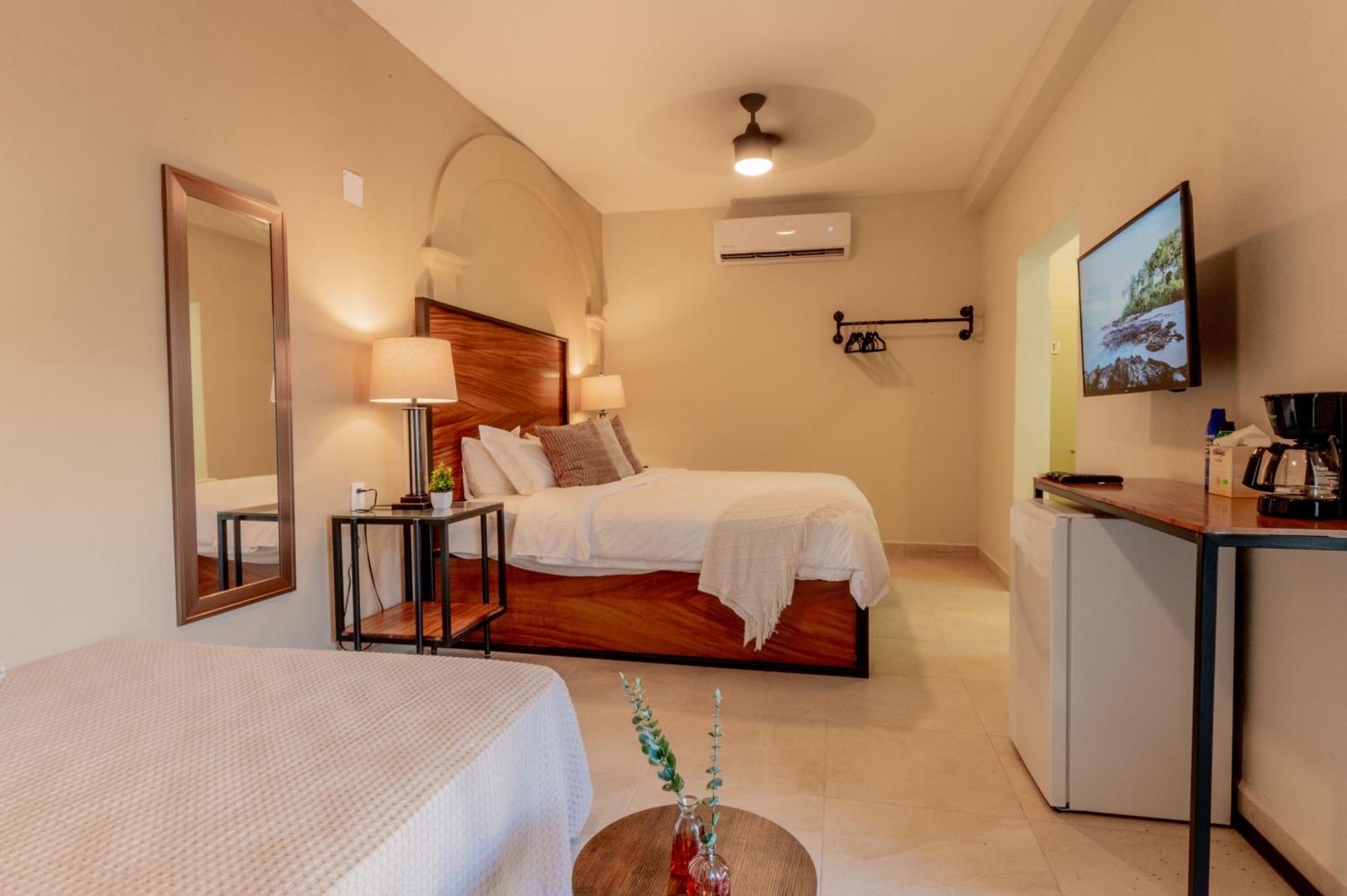 Casa Victoria Malecon - Adults Only Hotel Puerto Vallarta Luaran gambar