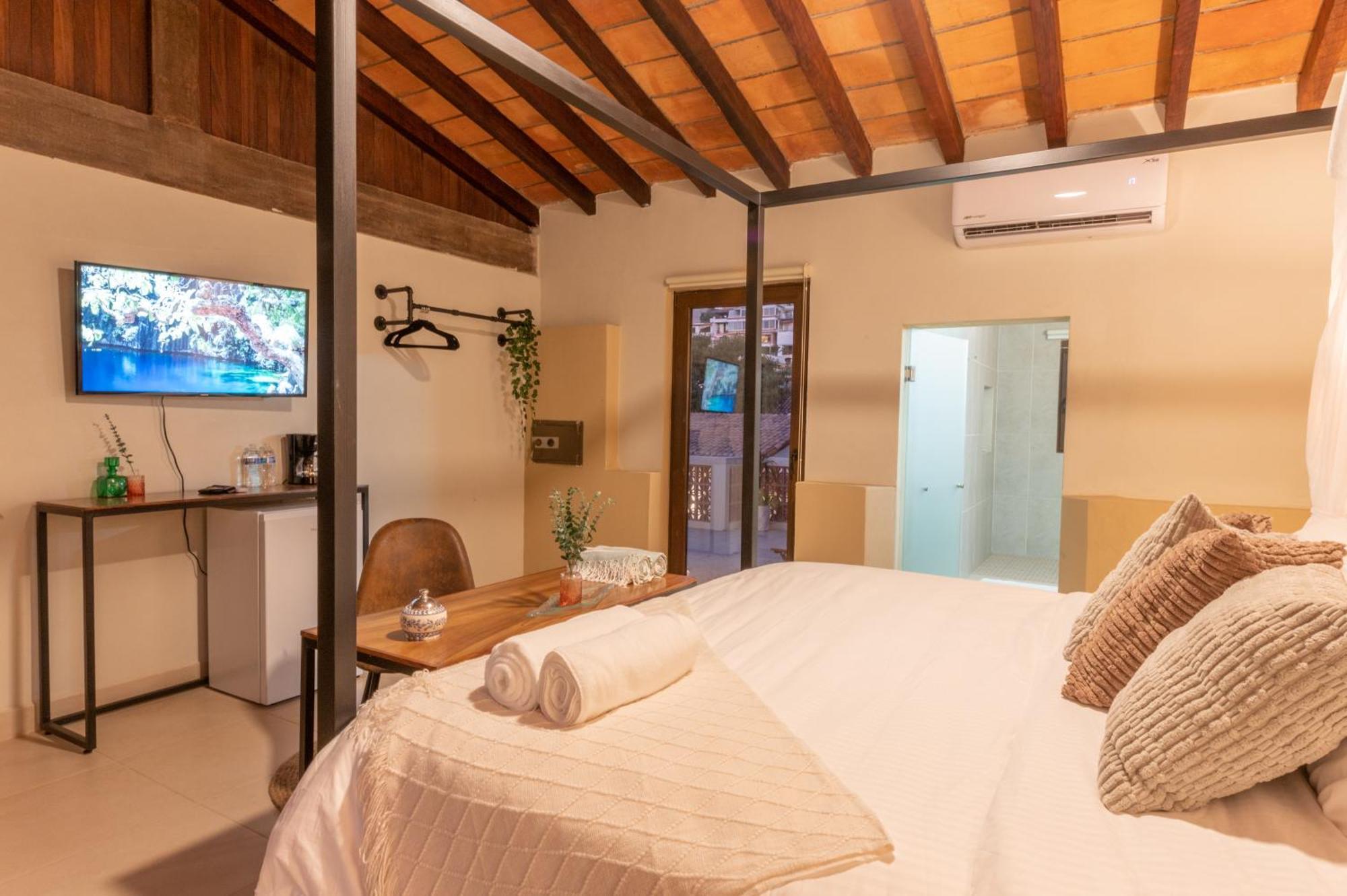 Casa Victoria Malecon - Adults Only Hotel Puerto Vallarta Luaran gambar