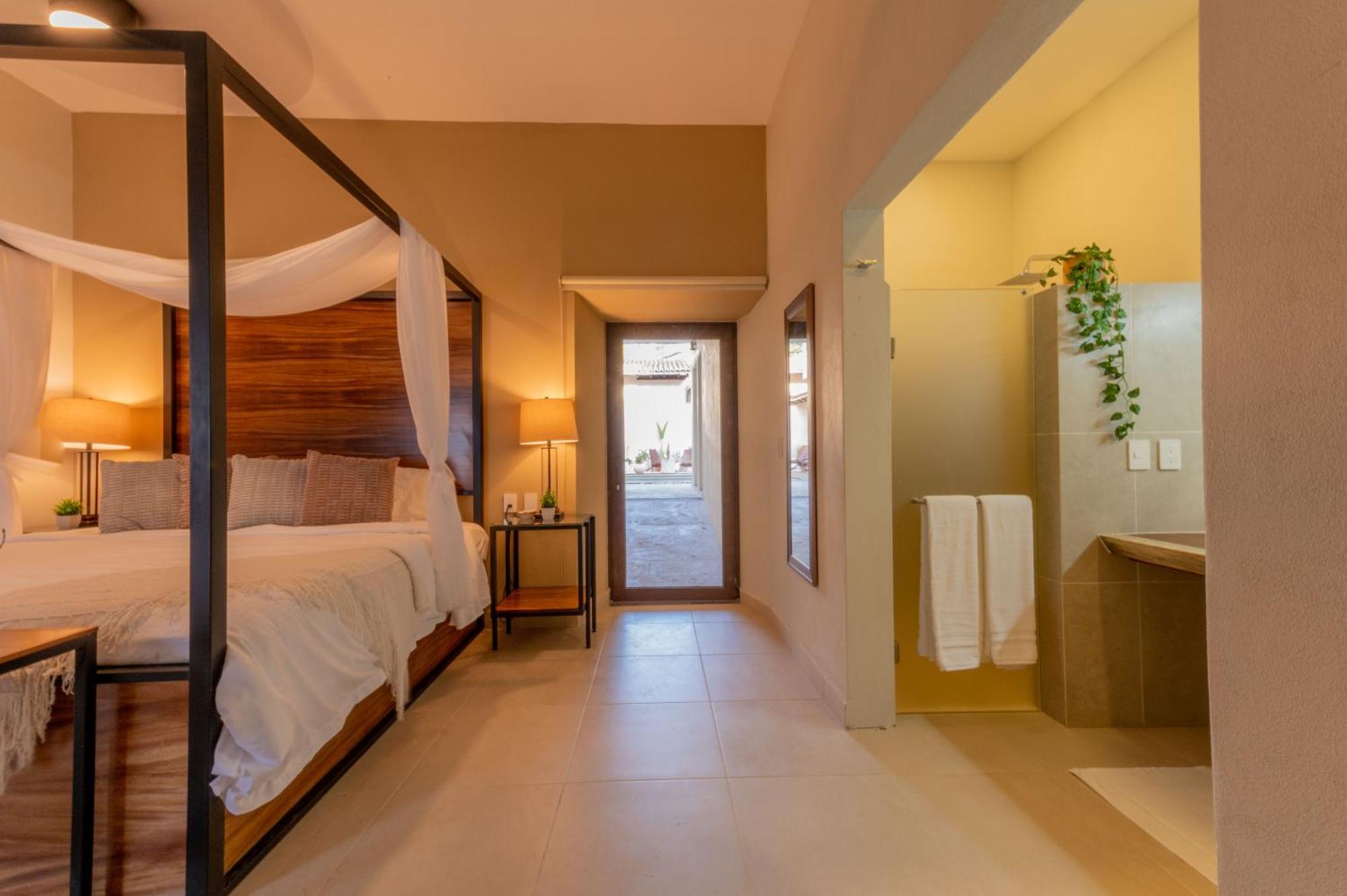 Casa Victoria Malecon - Adults Only Hotel Puerto Vallarta Luaran gambar