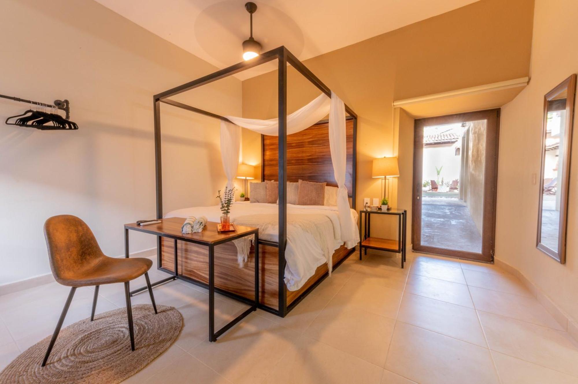 Casa Victoria Malecon - Adults Only Hotel Puerto Vallarta Luaran gambar