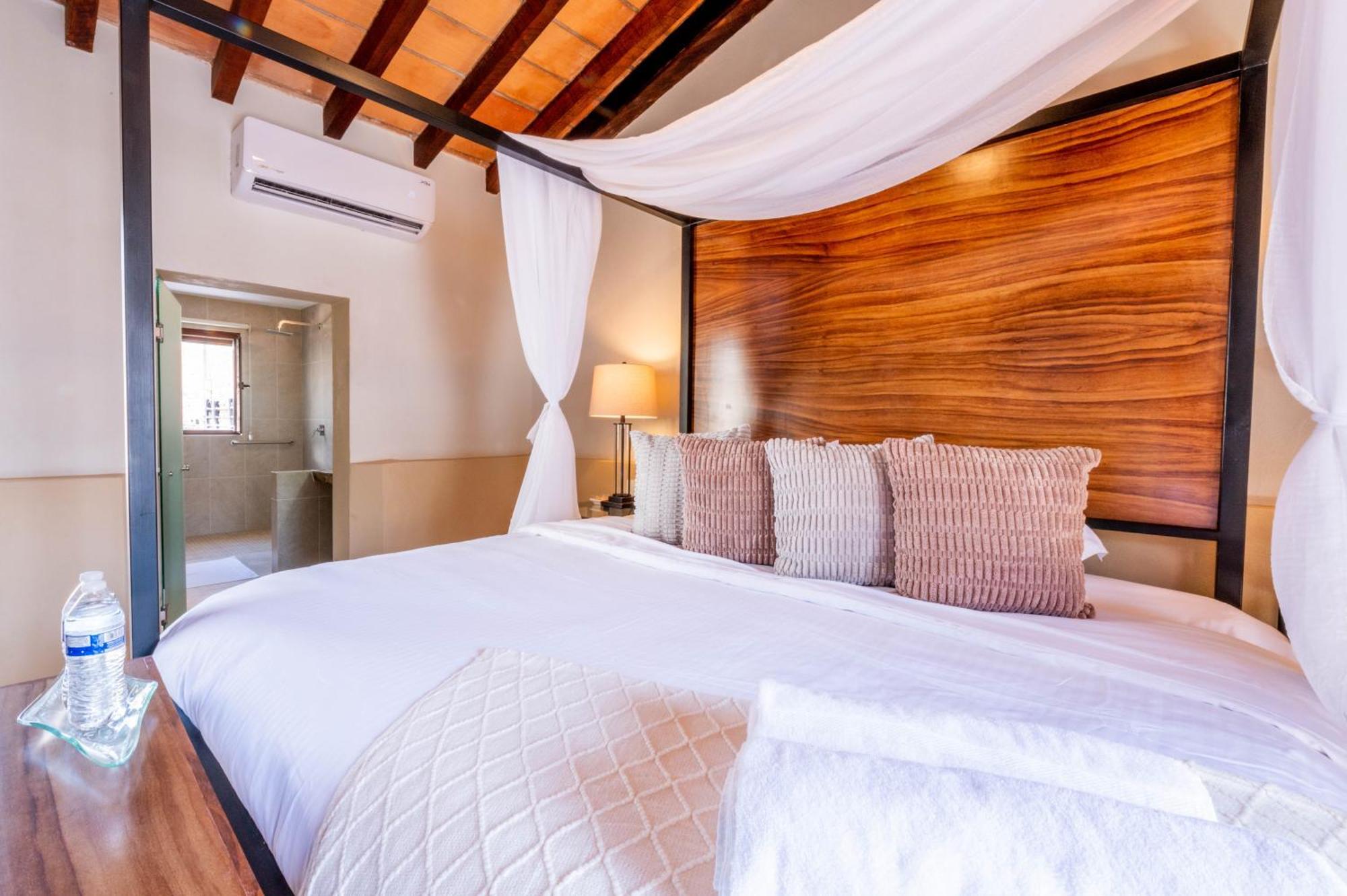 Casa Victoria Malecon - Adults Only Hotel Puerto Vallarta Luaran gambar