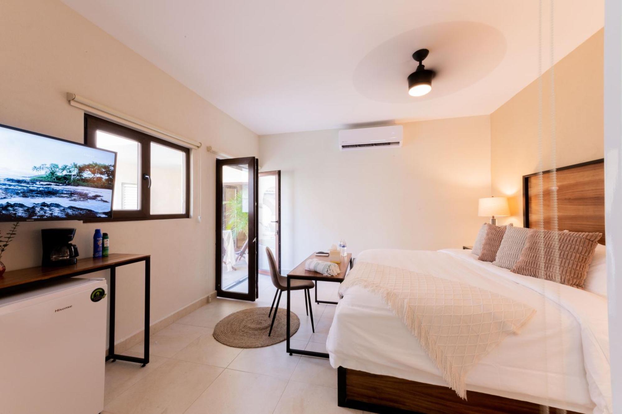 Casa Victoria Malecon - Adults Only Hotel Puerto Vallarta Luaran gambar
